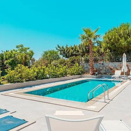 Superb 3br W Pool Gumusluk Αλικαρνασσός