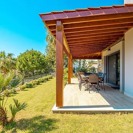 Superb 3br W Pool Gumusluk Αλικαρνασσός