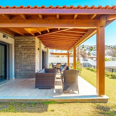 فيلة Superb 3br W Pool Gumusluk *