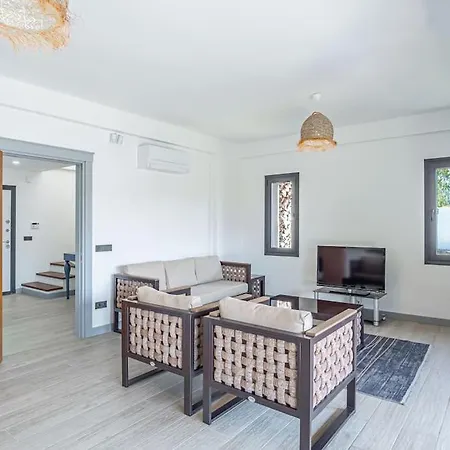 Superb 3br W Pool Gumusluk Villa Bodrum