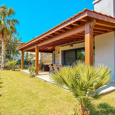 Superb 3br W Pool Gumusluk 博德鲁姆