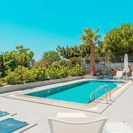 Superb 3br W Pool Gumusluk * 博德鲁姆